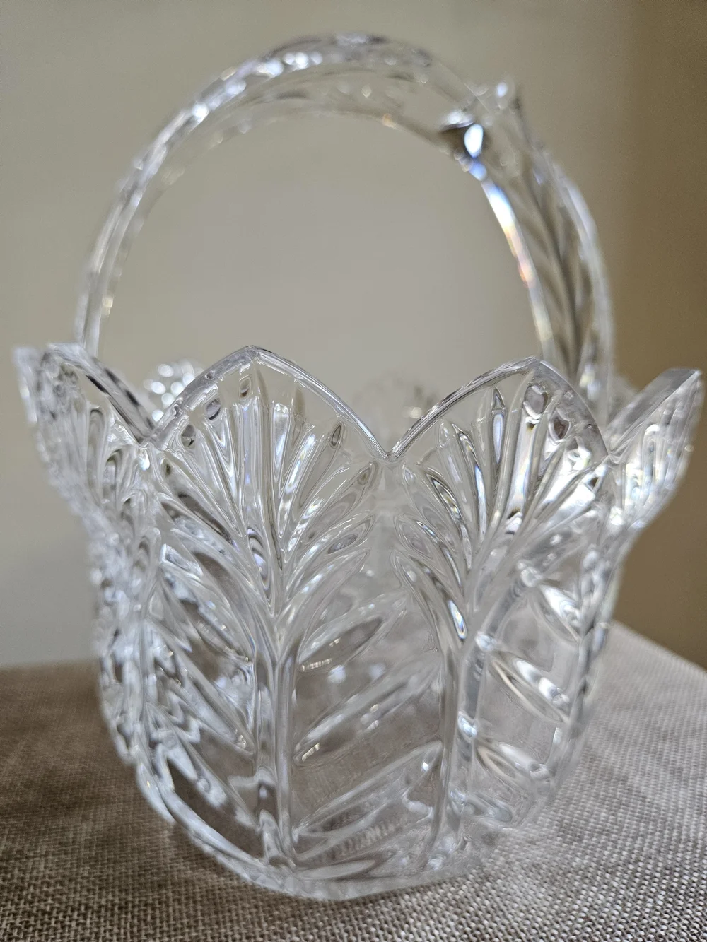 Fifth Ave Crystal Basket ✨️